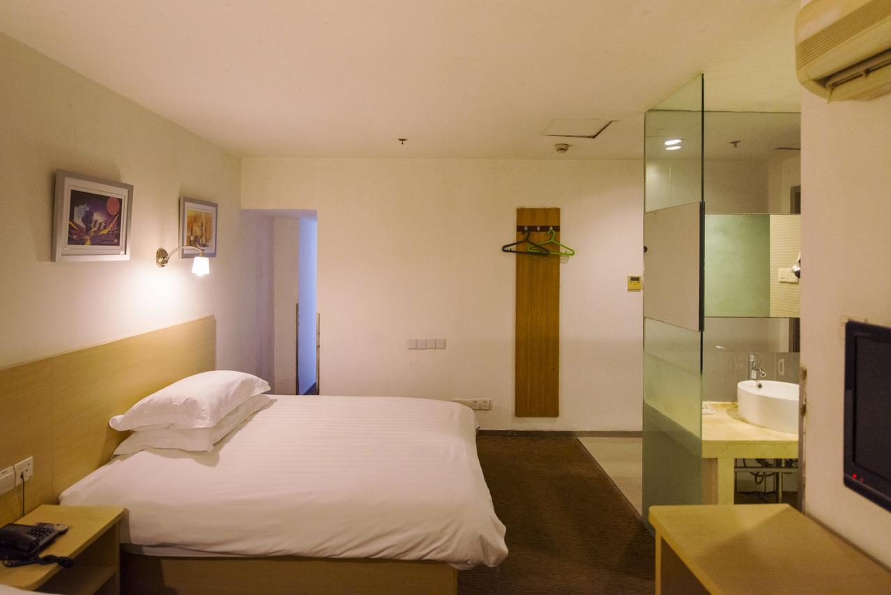 Motel Shanghai Pudong Avenue Yangpu Bridge Exterior foto