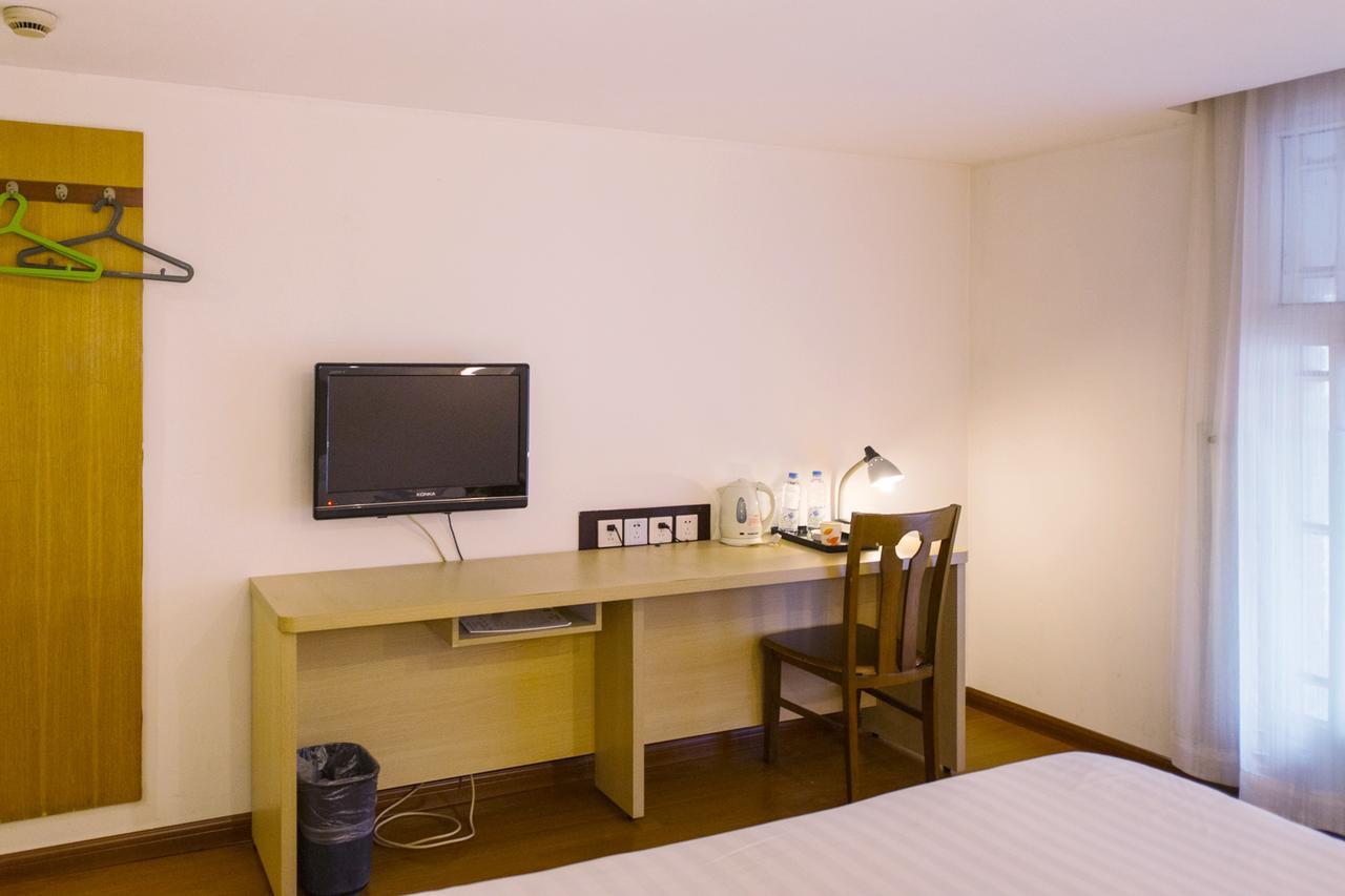 Motel Shanghai Pudong Avenue Yangpu Bridge Exterior foto