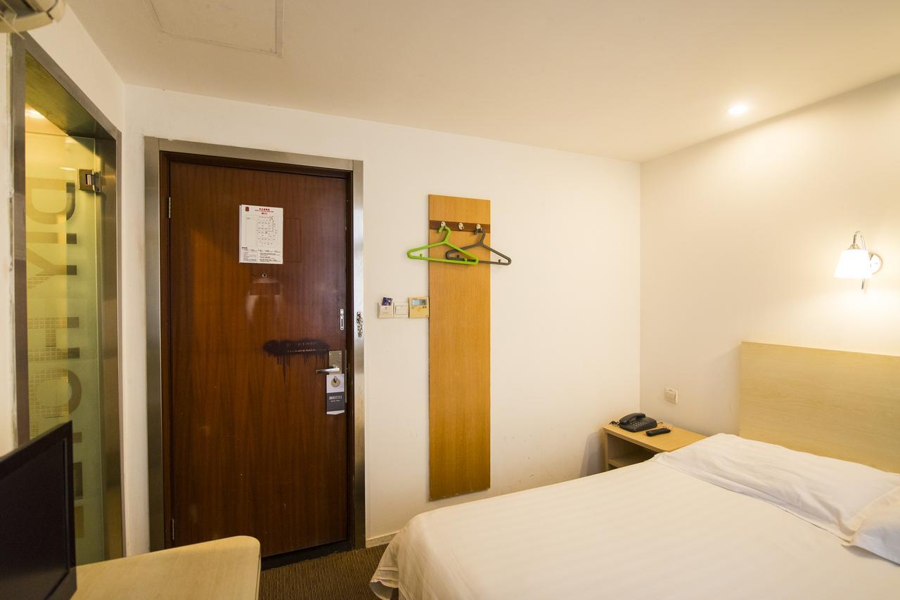 Motel Shanghai Pudong Avenue Yangpu Bridge Exterior foto
