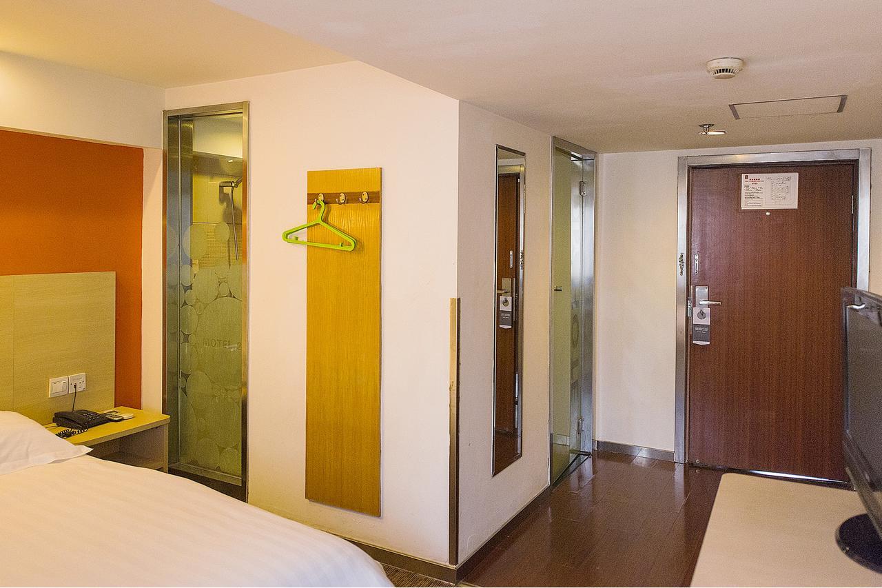 Motel Shanghai Pudong Avenue Yangpu Bridge Exterior foto