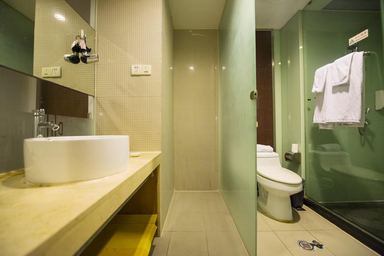 Motel Shanghai Pudong Avenue Yangpu Bridge Exterior foto